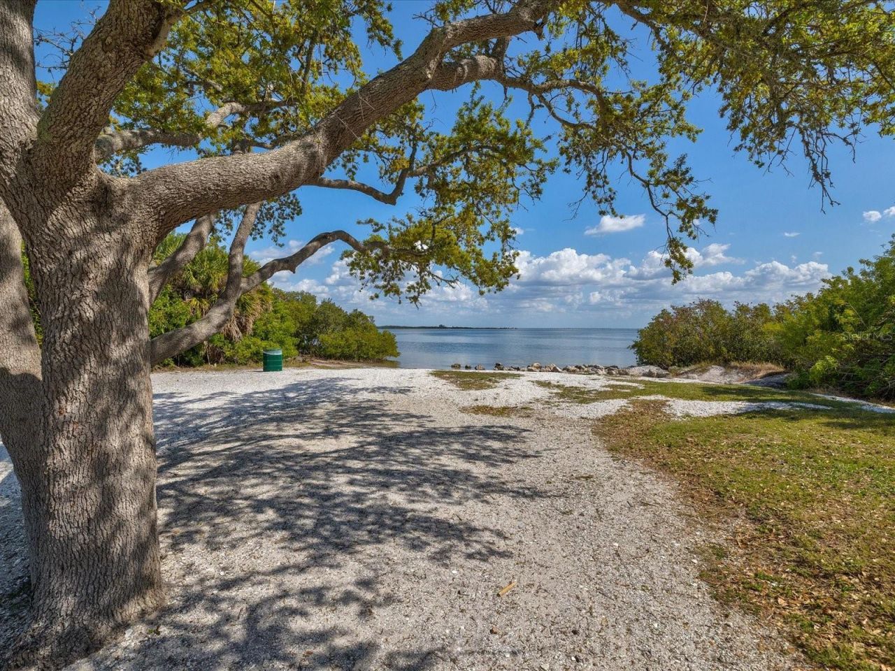 4411 W Oklahoma Avenue, Tampa, FL 33616 Photo