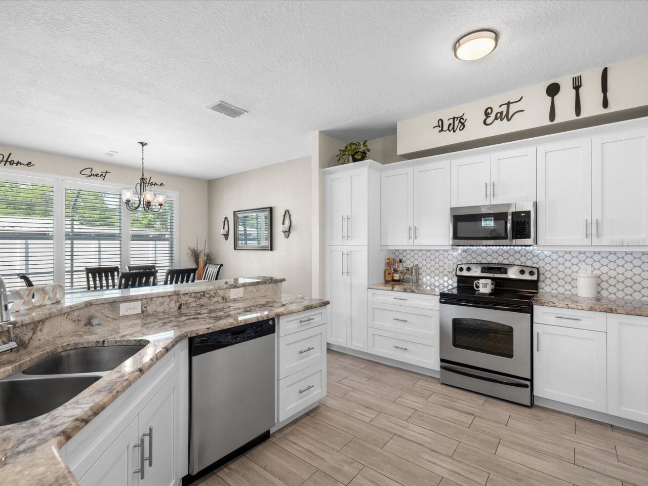 4411 W Oklahoma Avenue, Tampa, FL 33616 Photo