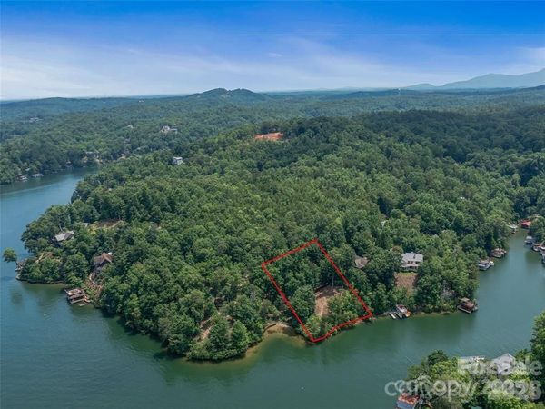 99999 Hawthorne Drive , Lake Lure, NC 28746