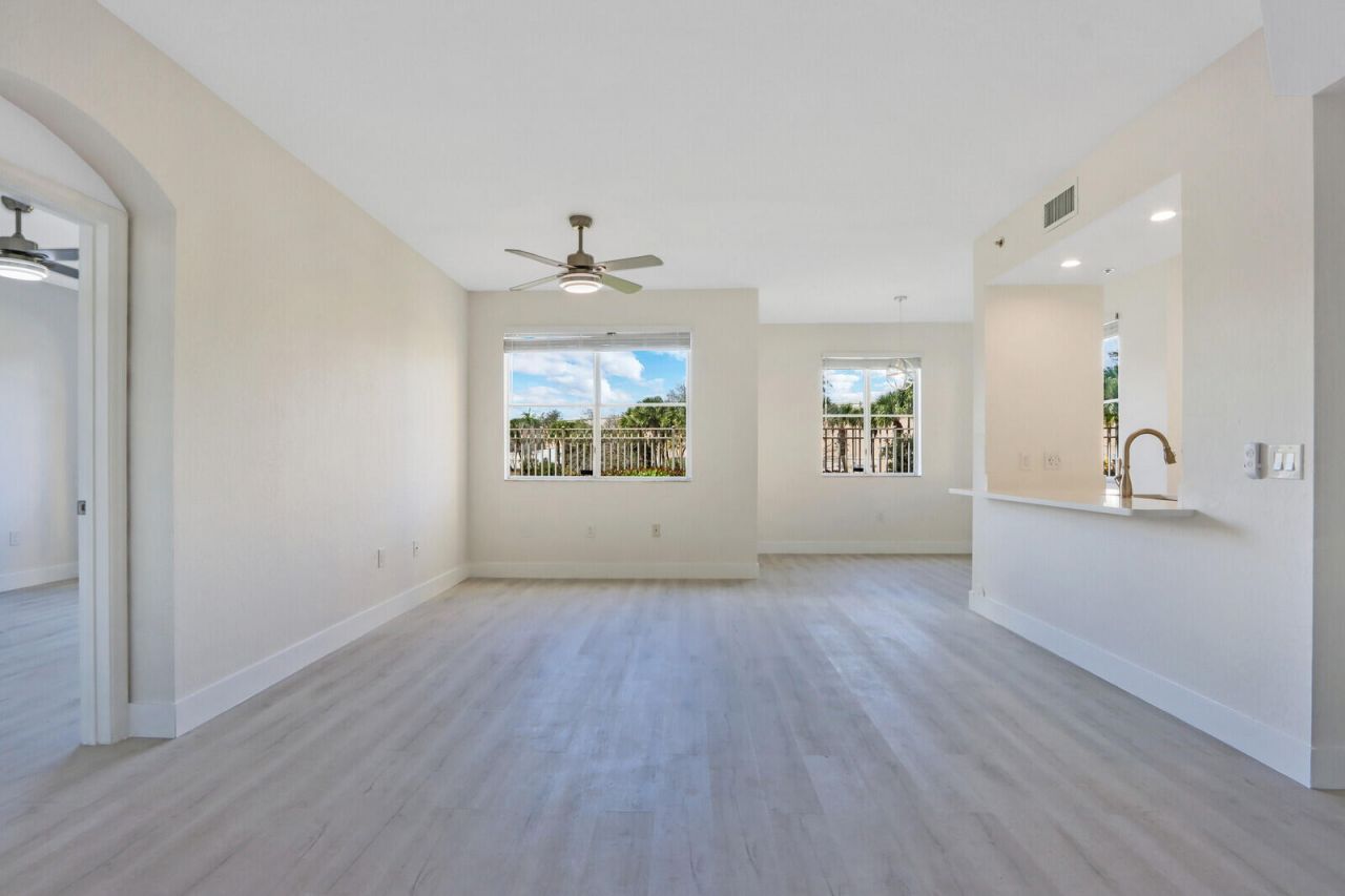 11025 Legacy Boulevard, Unit 101, Palm Beach Gardens, FL 33410 Photo