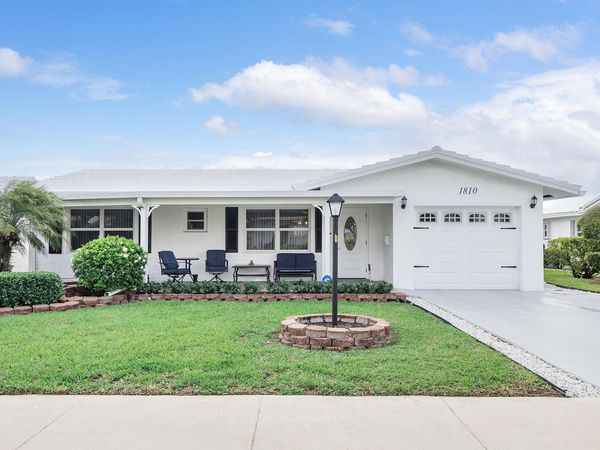 1810 SW 18th Street, Boynton Beach, FL 33426