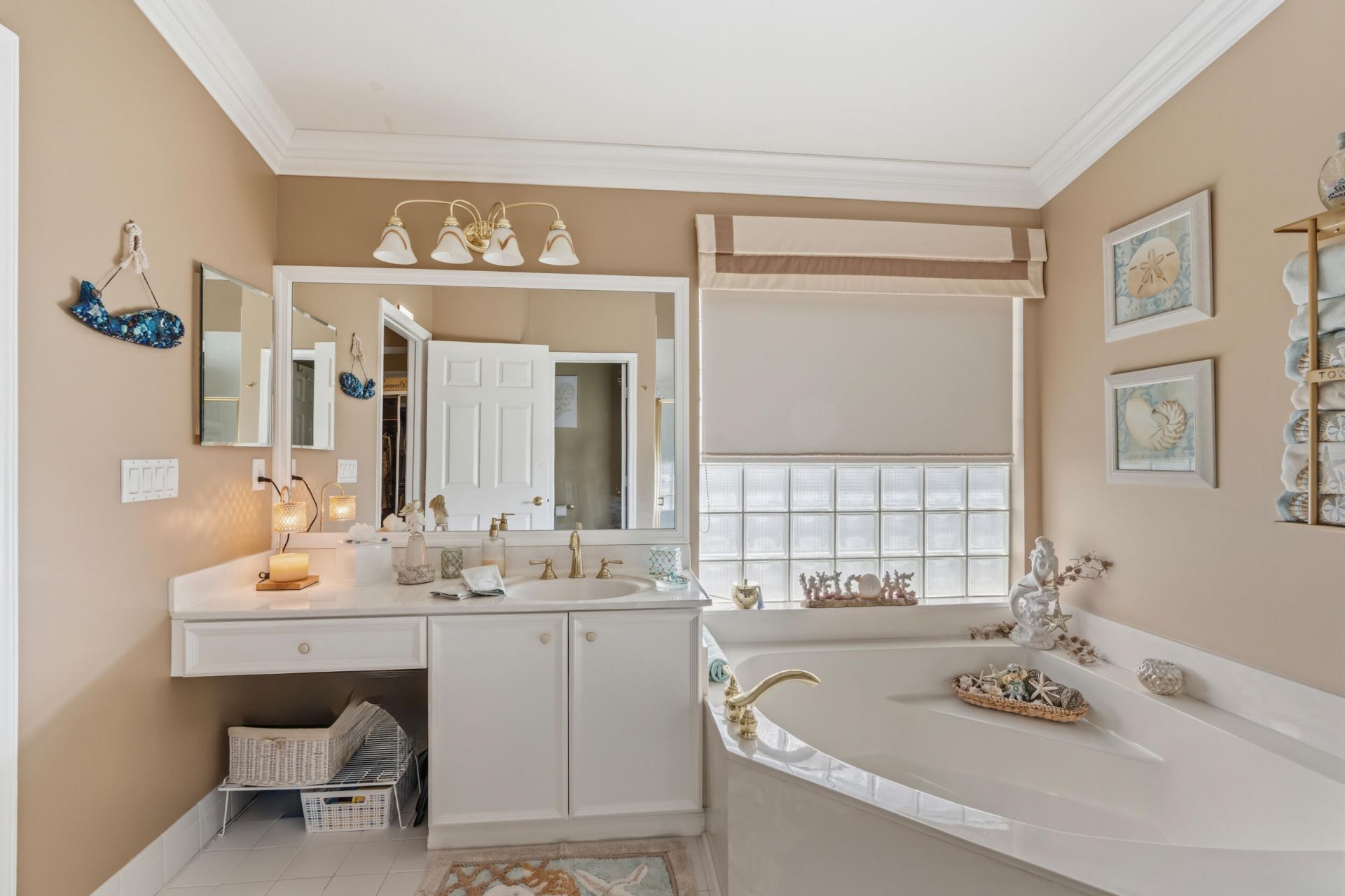 10864 Royal Caribbean Circle, Boynton Beach, FL 33437 Photo