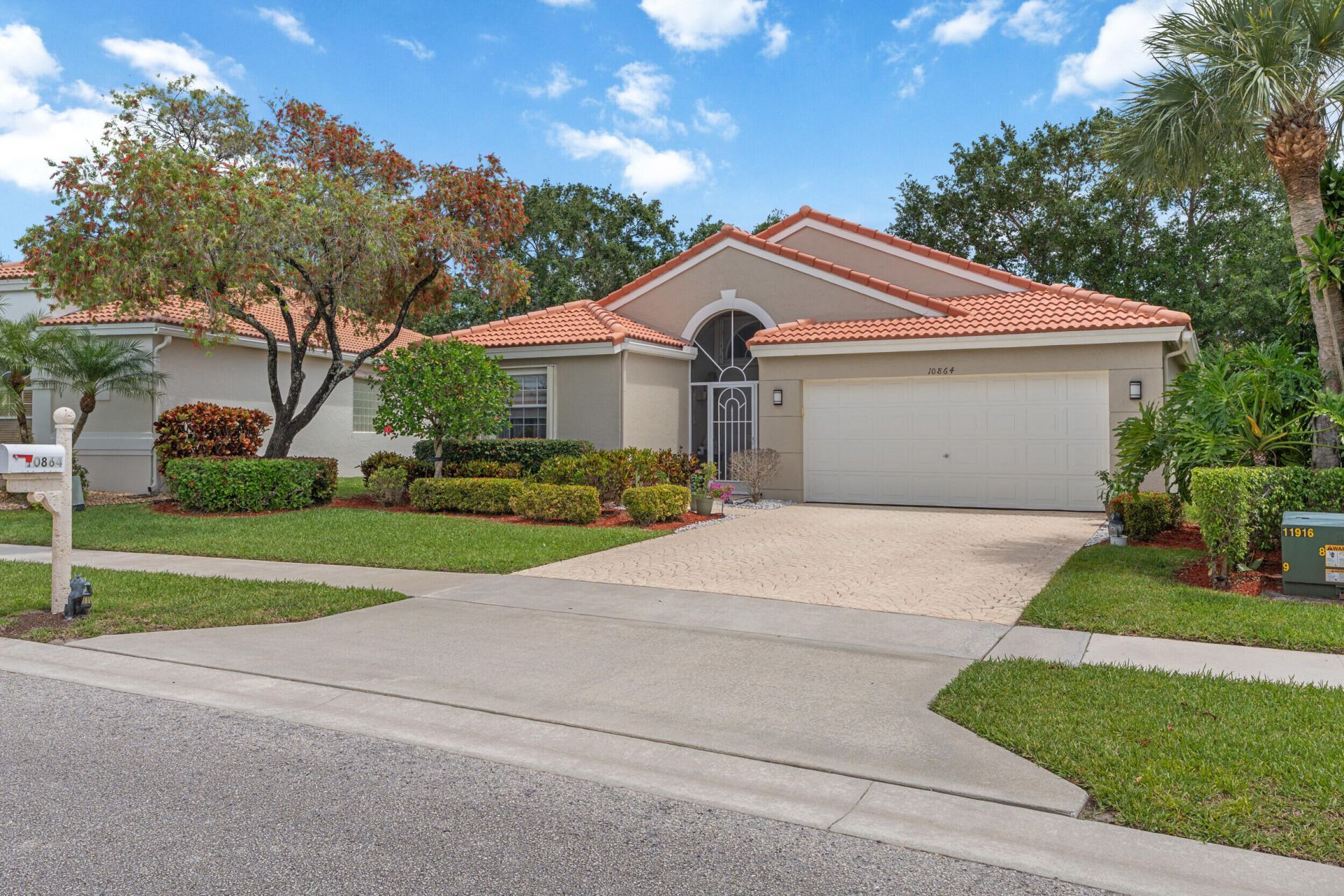 10864 Royal Caribbean Circle, Boynton Beach, FL 33437 Photo