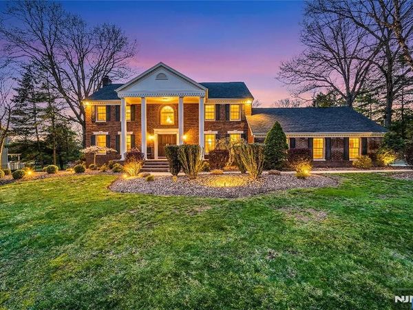 7 Jean Court, OLD TAPPAN, NJ 07675