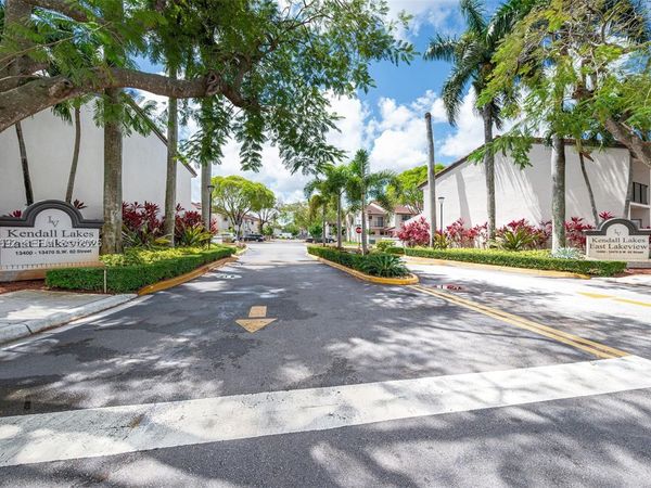 13446 SW 62nd St, Unit 102E, Miami, FL 33183