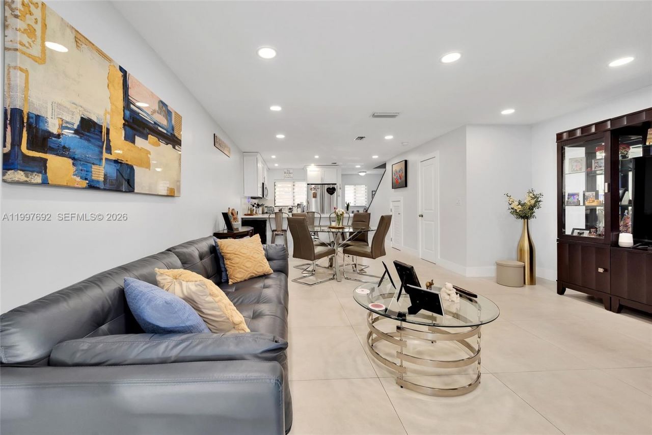 13446 SW 62nd St, Unit 102E, Miami, FL 33183 Photo