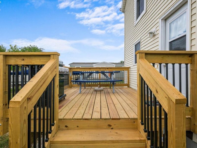 515 W 2nd Street, Port Clinton, OH 43452 Photo 22