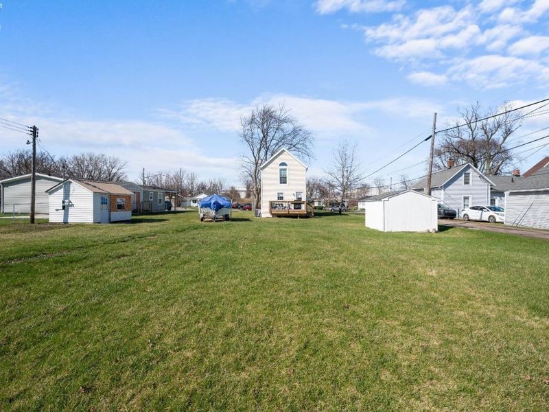 515 W 2nd Street, Port Clinton, OH 43452 Photo 24