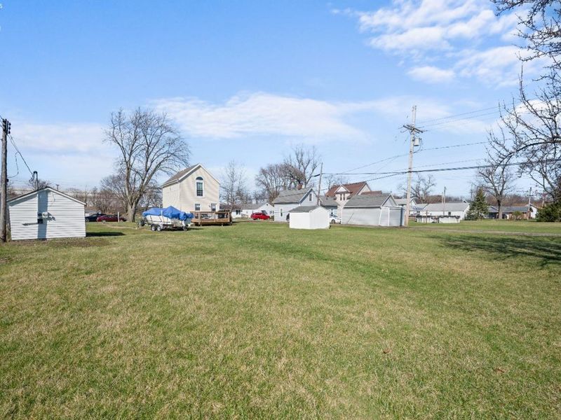 515 W 2nd Street, Port Clinton, OH 43452 Photo 26