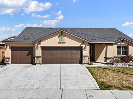 1390 Tule Peak Circle, Carson City, NV 89701 Photo