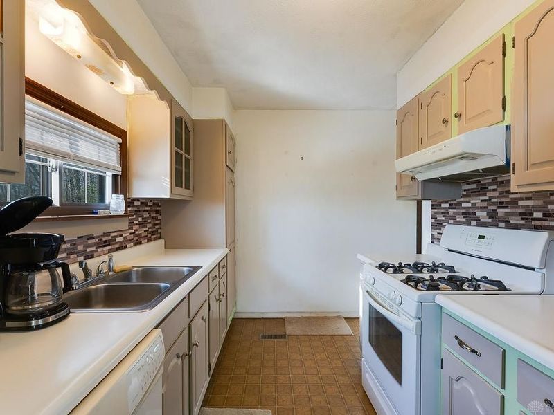 100 Nichols Ridge Road, Seaman, OH 45679 Photo 17