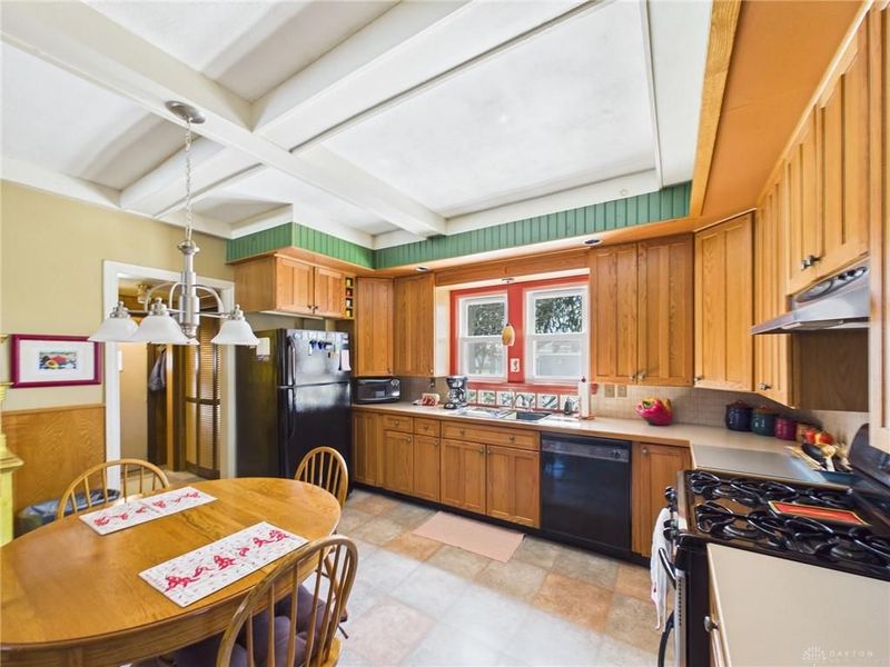 635 N Broadway Street, Greenville, OH 45331 Photo 14