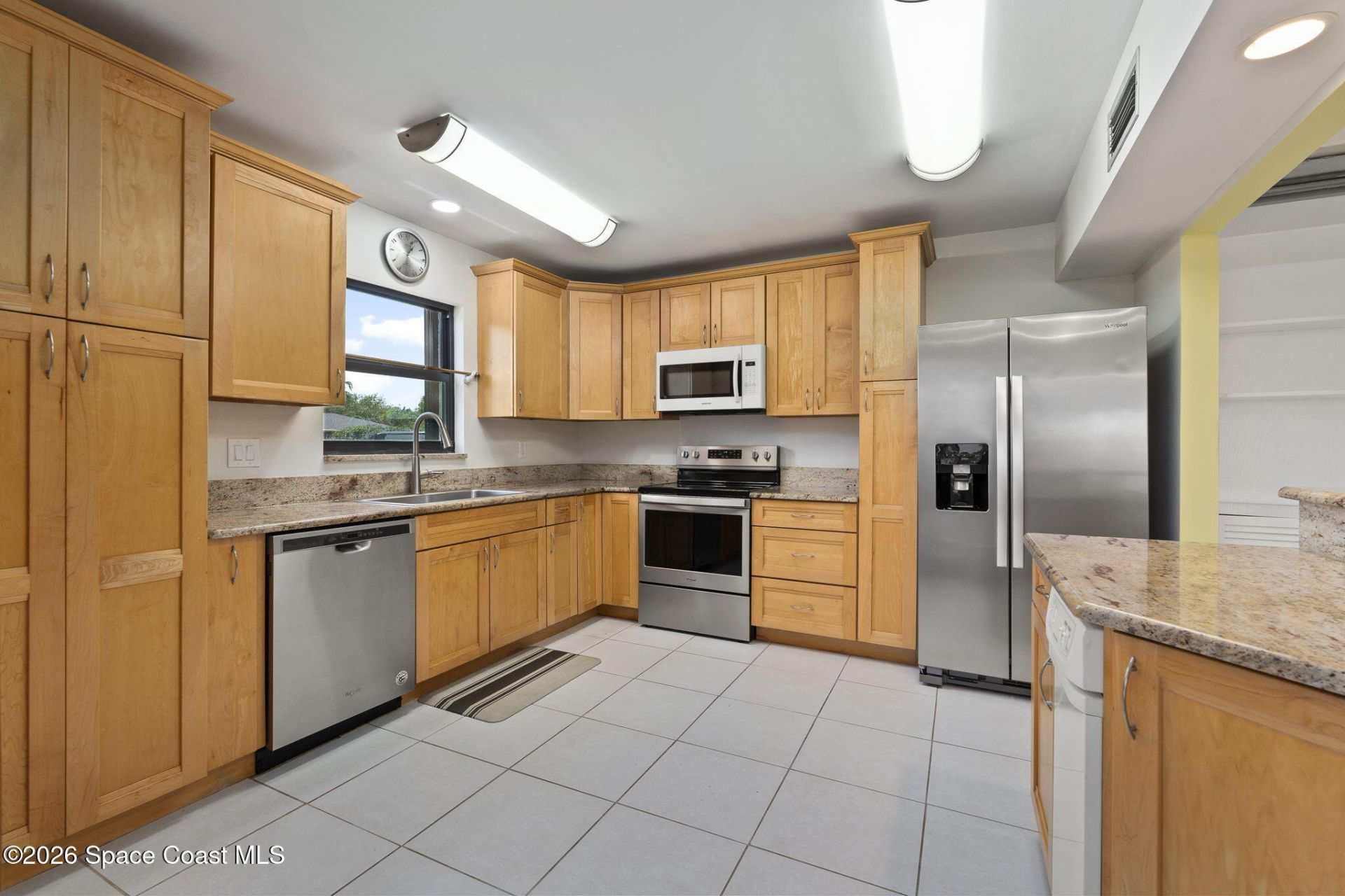 3209 S Lakeview Circle, Unit 8101, Fort Pierce, FL 34949 Photo