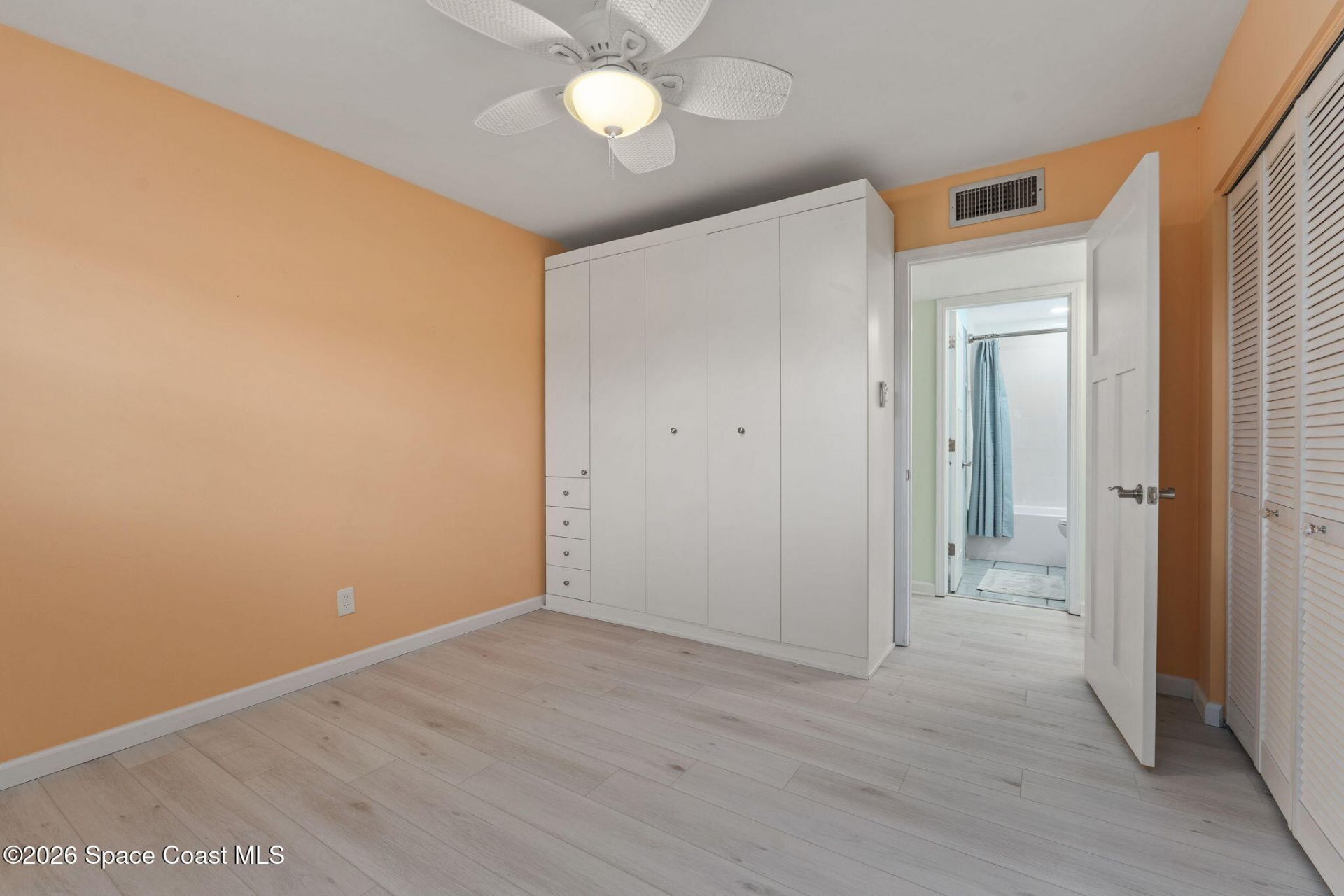 3209 S Lakeview Circle, Unit 8101, Fort Pierce, FL 34949 Photo
