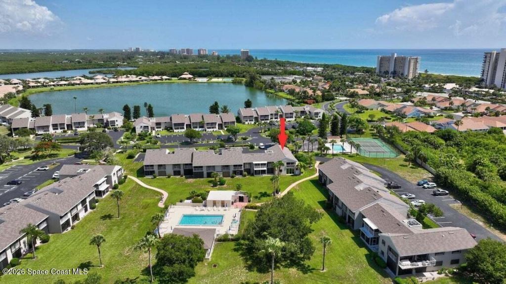 3209 S Lakeview Circle, Unit 8101, Fort Pierce, FL 34949 Photo