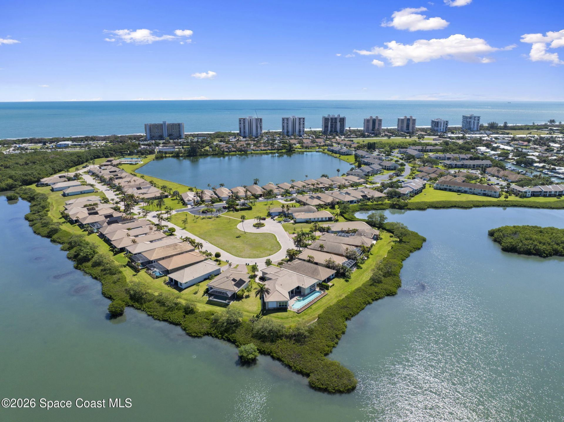 3209 S Lakeview Circle, Unit 8101, Fort Pierce, FL 34949 Photo