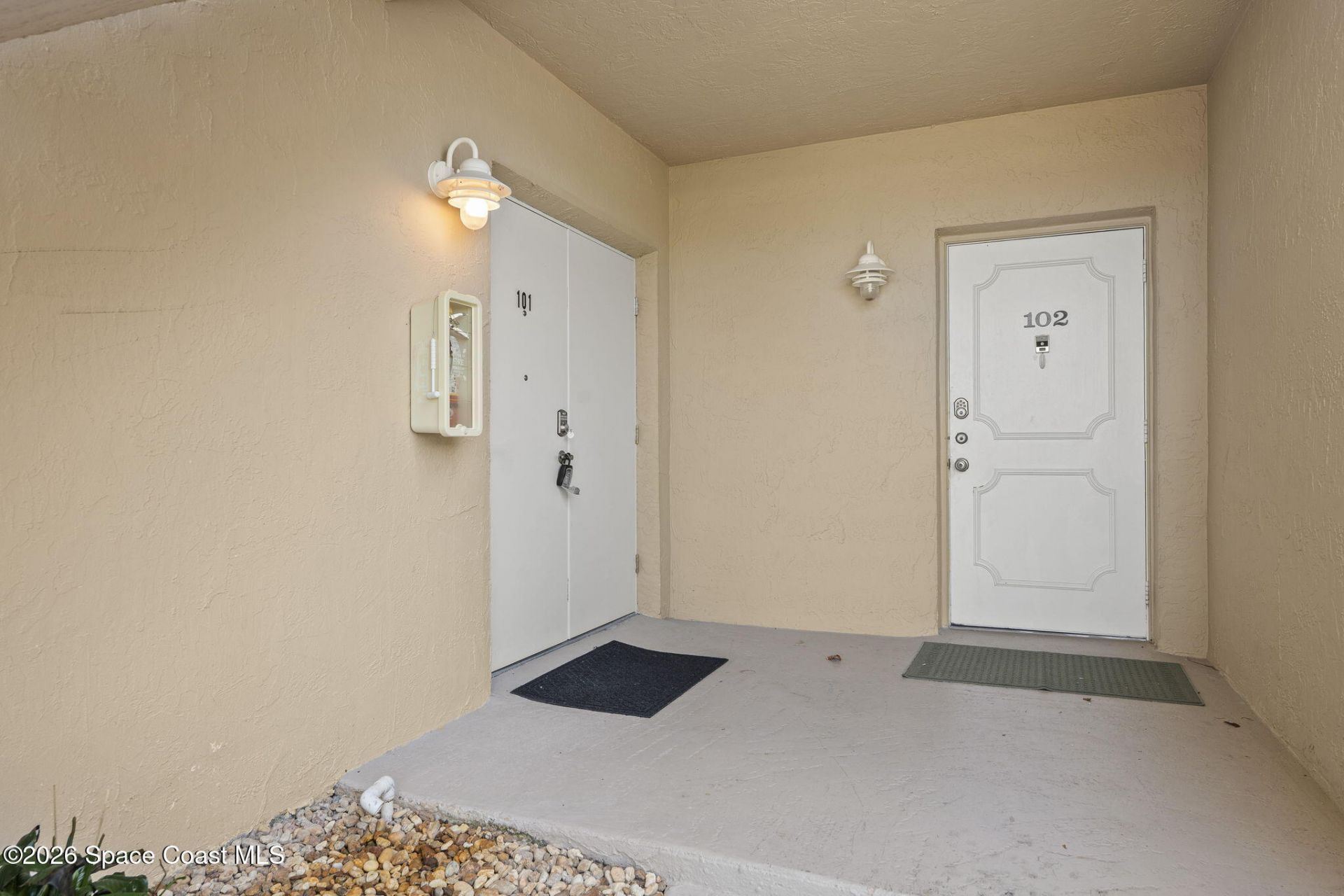 3209 S Lakeview Circle, Unit 8101, Fort Pierce, FL 34949 Photo