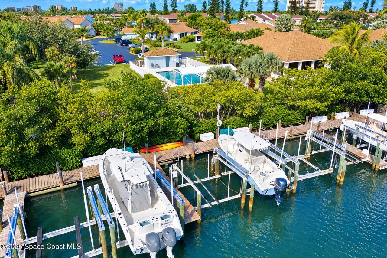 3209 S Lakeview Circle, Unit 8101, Fort Pierce, FL 34949 Photo