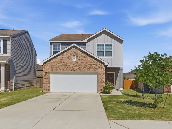 348 Bell Rings DR, Jarrell, TX 76537