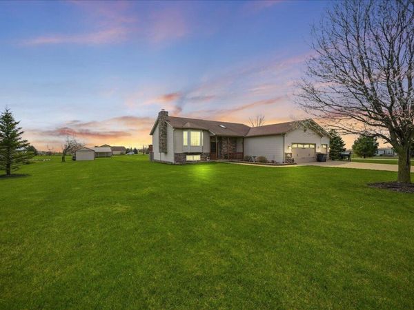 9197 W 196th Avenue, Lowell, IN 46356