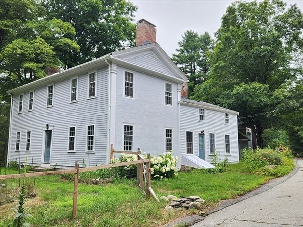 64 Meadow Rd., Townsend, MA 01469