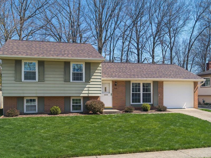 760 Mimosa Place, Columbus, OH 43230 Photo 1