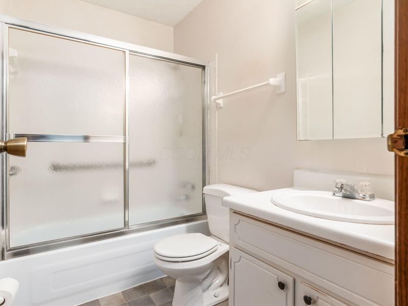 760 Mimosa Place, Columbus, OH 43230 Photo 17