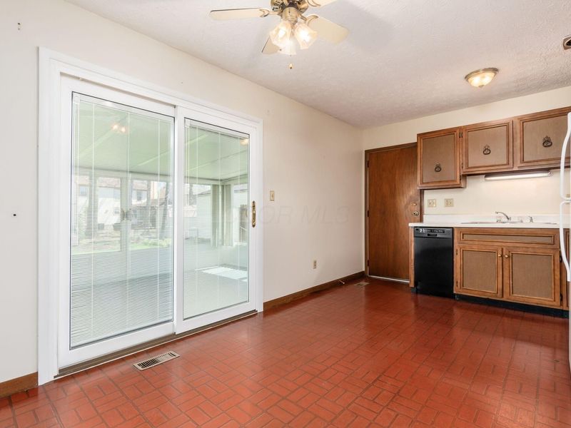 760 Mimosa Place, Columbus, OH 43230 Photo 6