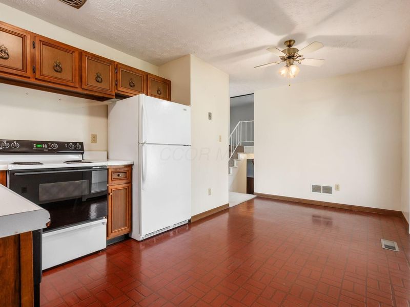 760 Mimosa Place, Columbus, OH 43230 Photo 9