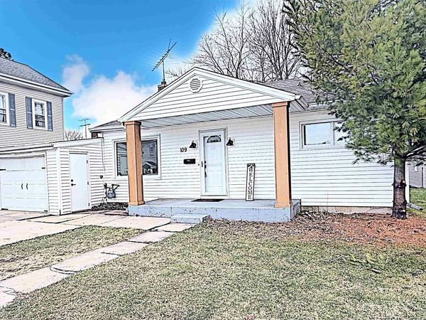 109 N MADISON STREET, Chilton, WI 53014