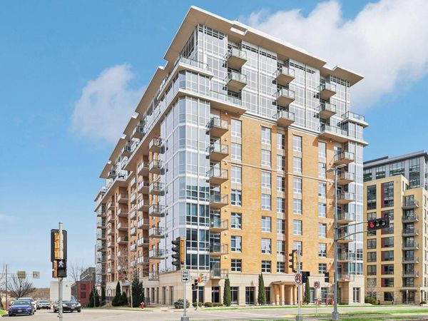 625 Segoe Road, Unit 809, Madison, WI 53705