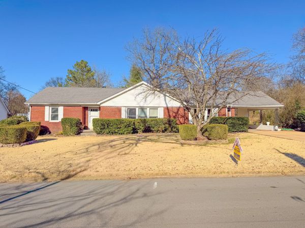 544 E Madison St , Pulaski, TN 38478