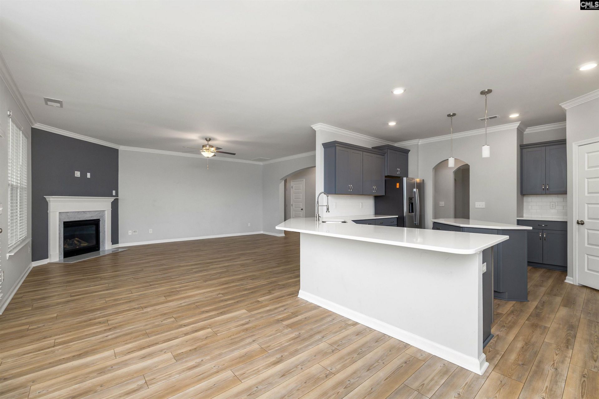 2009 Springdale Lane  Photo 16