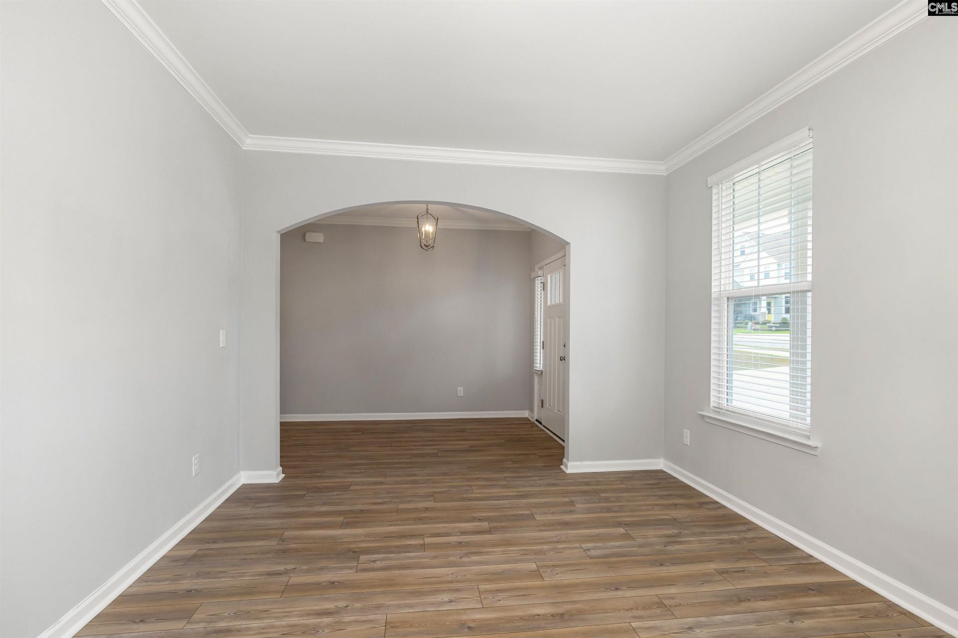 2009 Springdale Lane  Photo 6