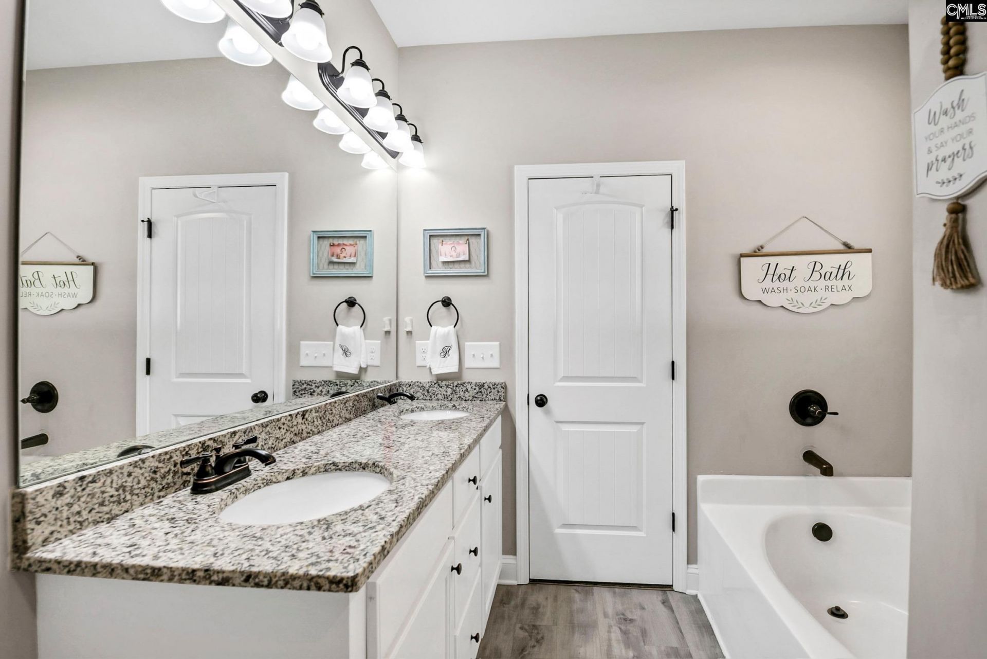 1112a Wilder Street Photo 24