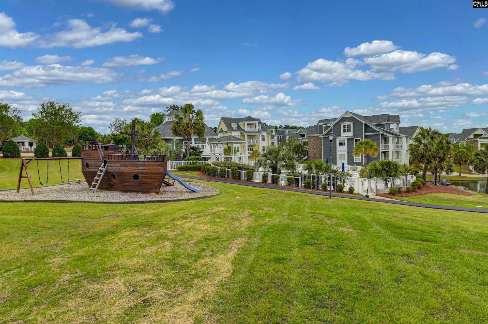 119 Breezes Dr. Photo 17