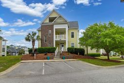 119 Breezes Dr. photo 4