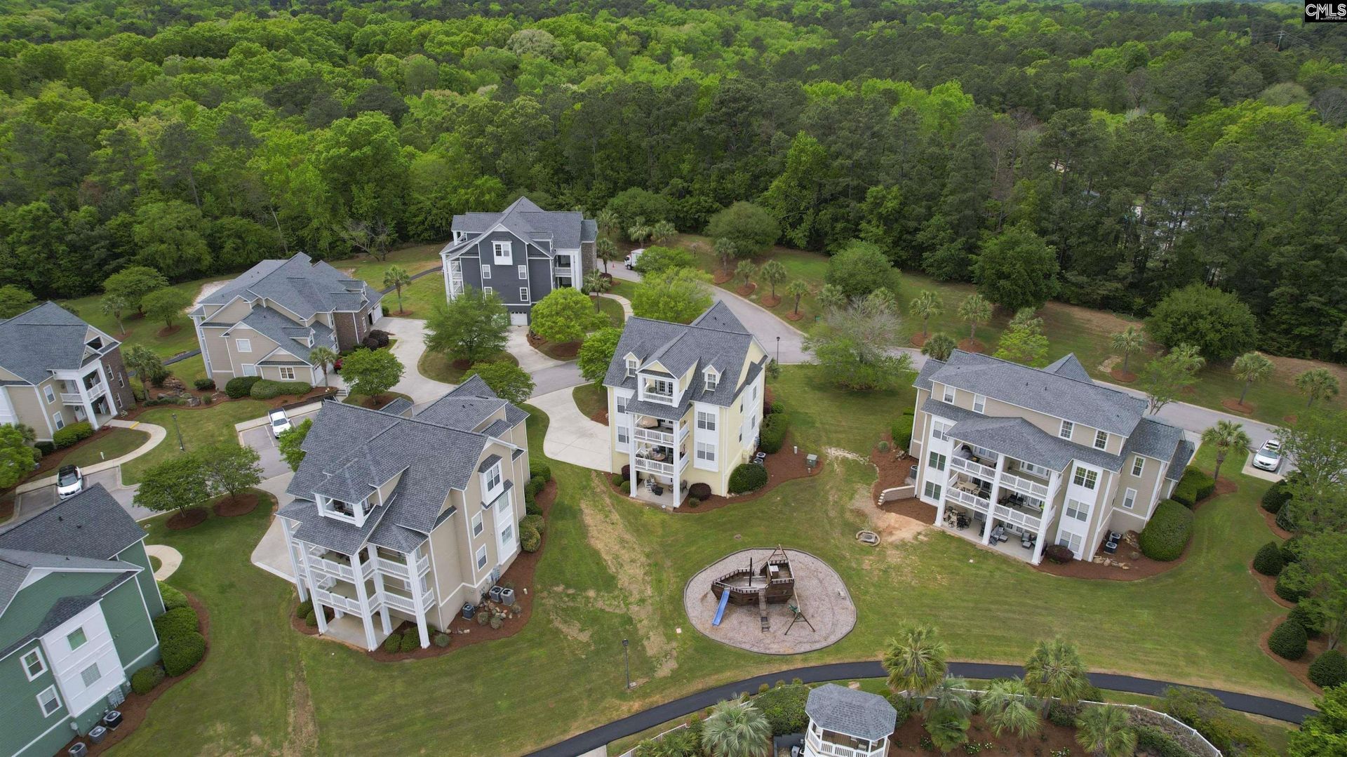 119 Breezes Dr. Photo 33