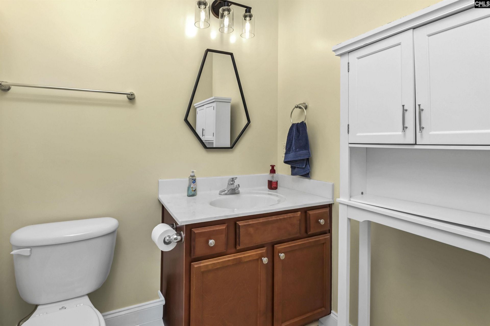 119 Breezes Dr. Photo 63