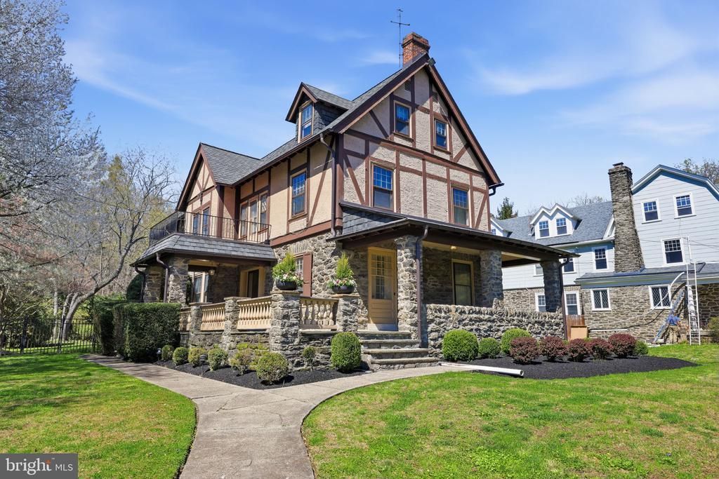 7404 MOUNTAIN , MELROSE PARK, PA 19027