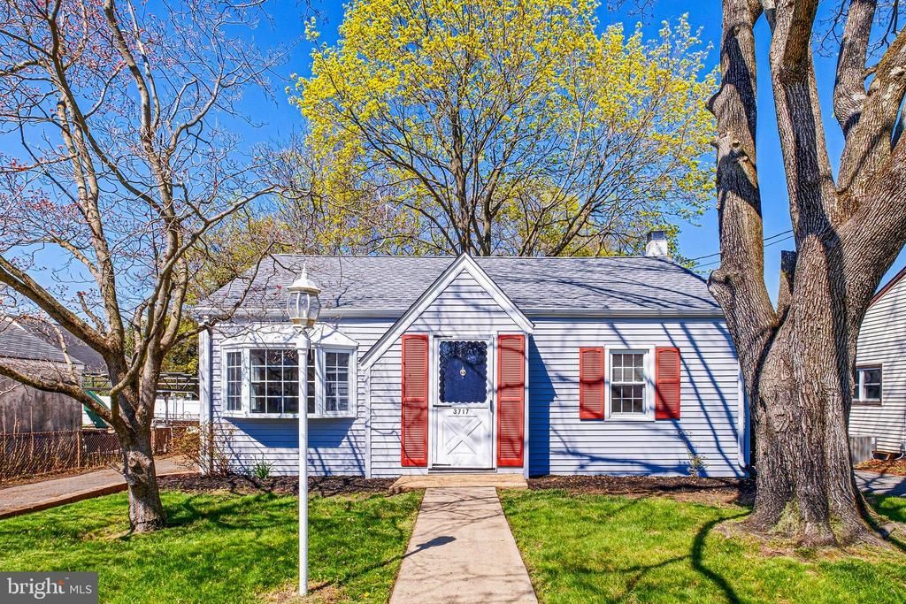 3717 Kiamensi Avenue, Wilmington, DE 19808 Main Photo