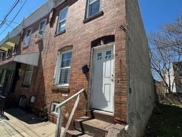 1530 S LECOUNT STREET , PHILADELPHIA, PA 19146