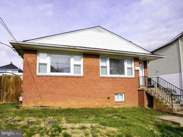 2017 N CAMERON STREET, ARLINGTON, VA 22207