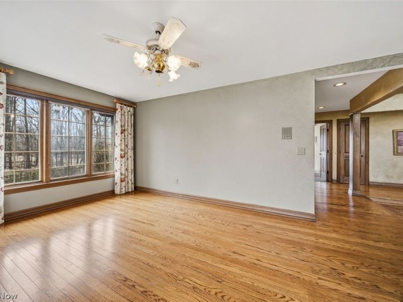 1255 Fox Hill Drive, Gates Mills, OH 44040 Photo 11