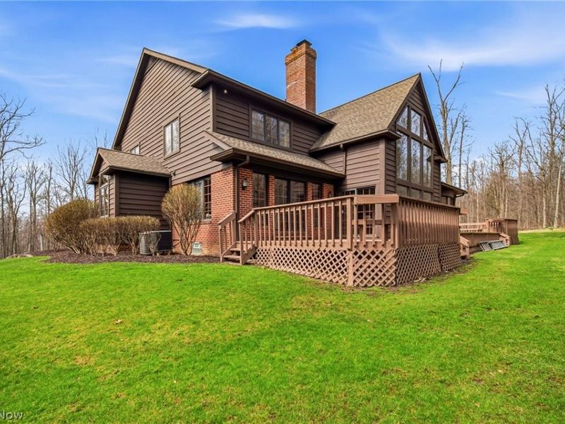 1255 Fox Hill Drive, Gates Mills, OH 44040 Photo 3