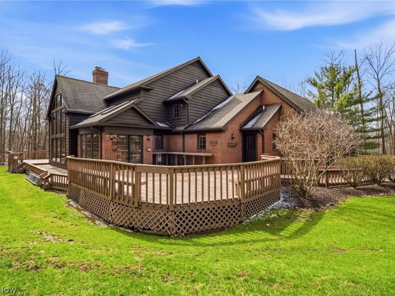 1255 Fox Hill Drive, Gates Mills, OH 44040 Photo 5