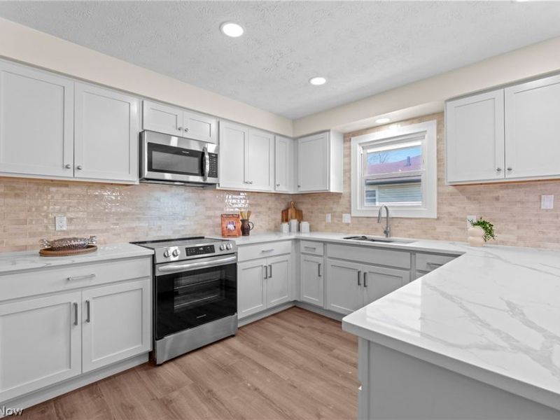 152 Harry Avenue, Munroe Falls, OH 44262 Photo 10