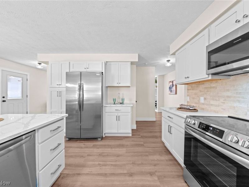 152 Harry Avenue, Munroe Falls, OH 44262 Photo 13