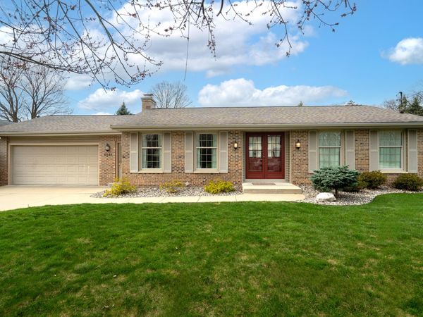 6848 Cromwell Street, Portage, MI 49024