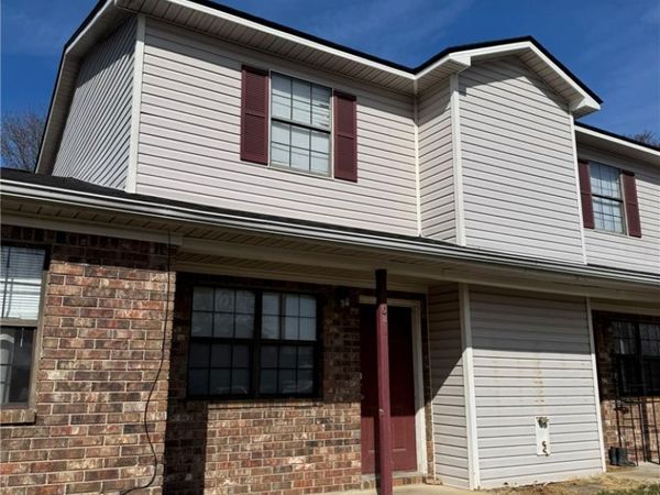 1407 E O Street , Russellville, AR 72801